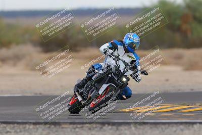 media/Sep-11-2022-SoCal Trackdays (Sun) [[81b7e951af]]/Turn 7 (1145am)/